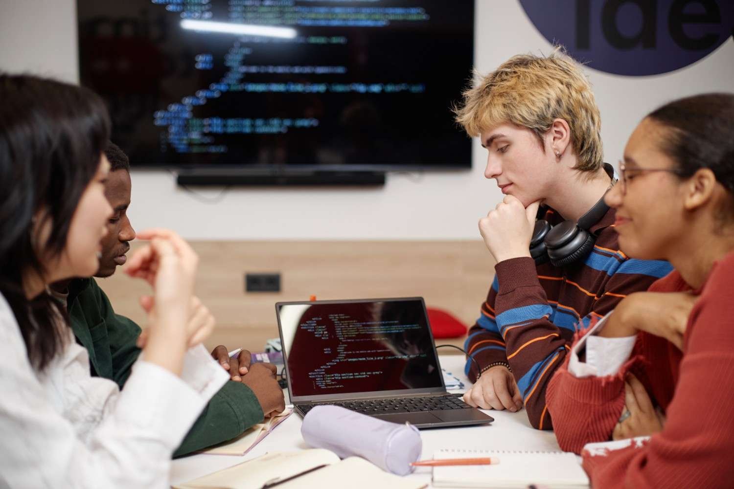 How to Learn Programming Language Python — A Complete Beginner’s Guide