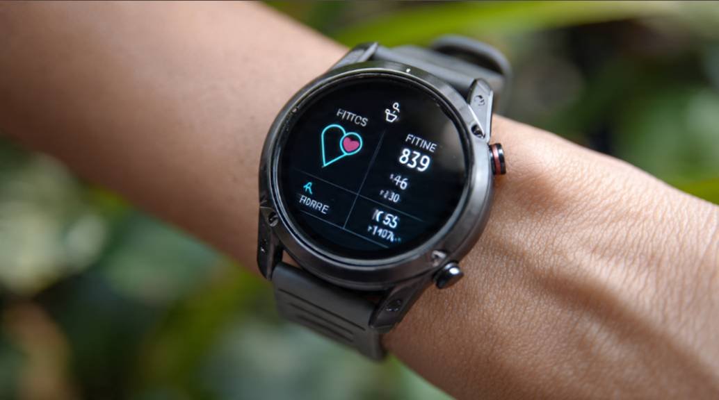 Smartwatch with Long Battery Life Never Worry About Charging Again