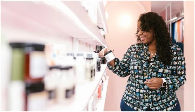 Guide the Eye with Strategic Lighting